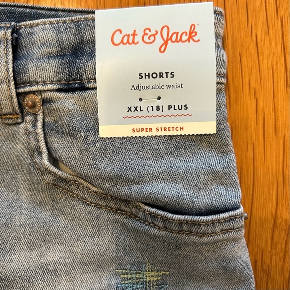 NEW Cat & Jack Adjustable Waist Super Stretch Embroidered Jean Shorts Sz XXL - Picture 2 of 8